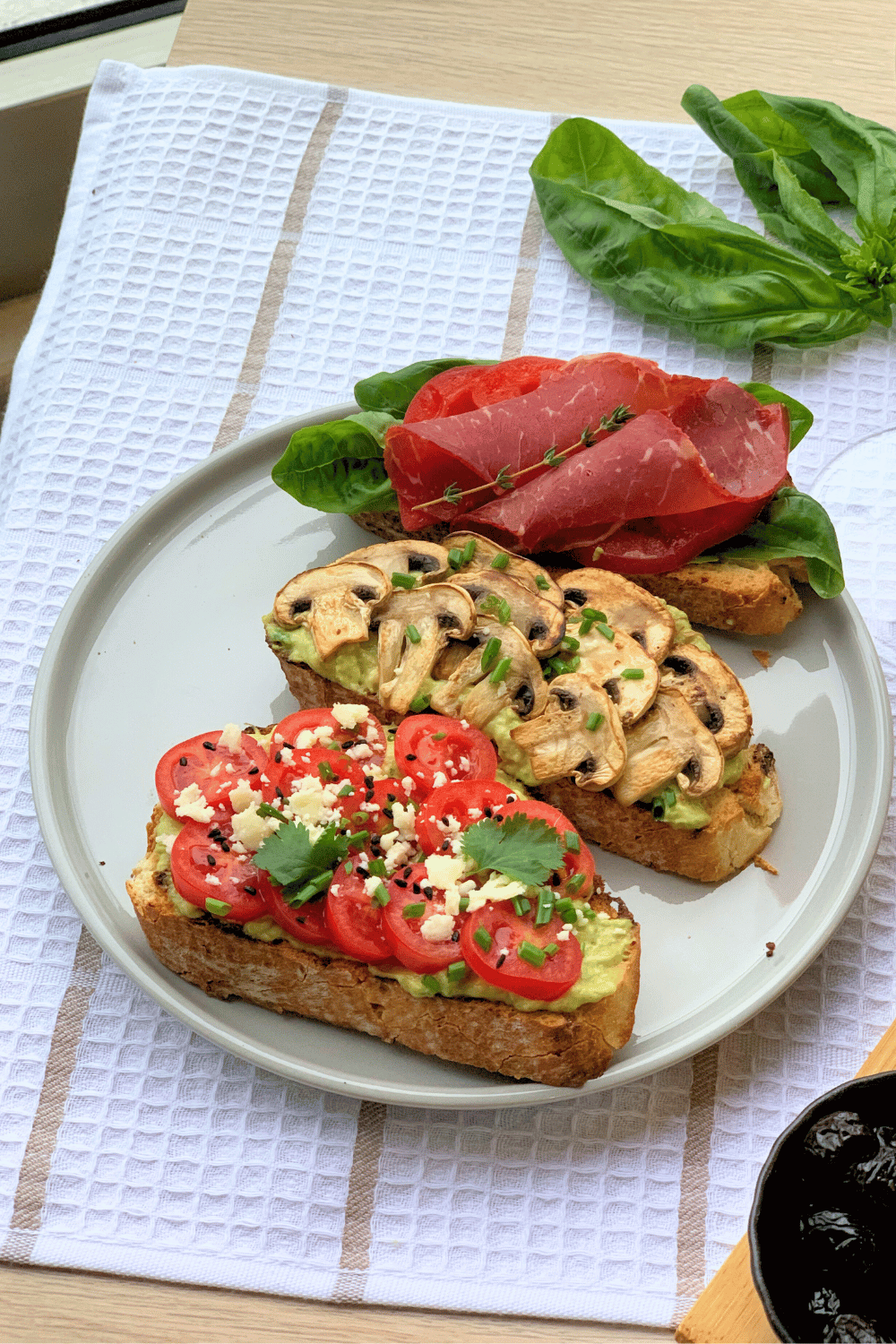 Goat Cheese Crostini with Microgreens & Radish Nice Cooking